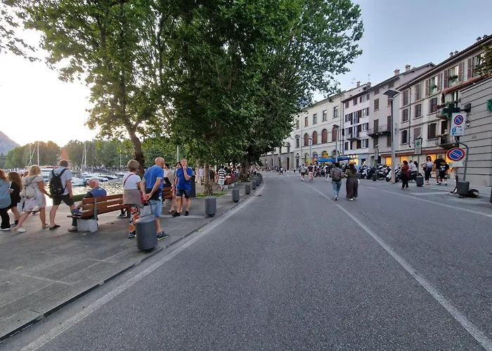 Antico Pozzo - Modern Lägenhet Lecco